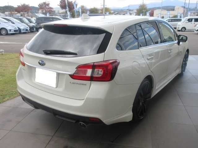 Subaru LEVORG 2017-03 186895-3