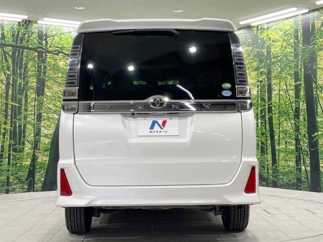 Toyota VOXY 2018-11 23525-16