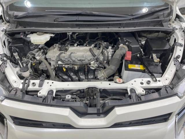 Toyota VOXY 2018-11 23525-19