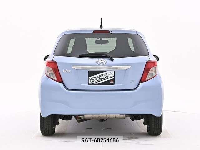 Toyota VITZ 2013-05 288623-18