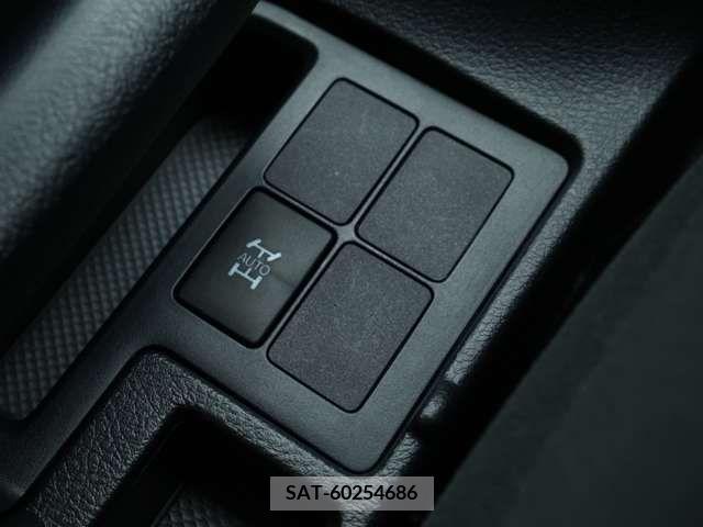 Toyota VITZ 2013-05 288623-12