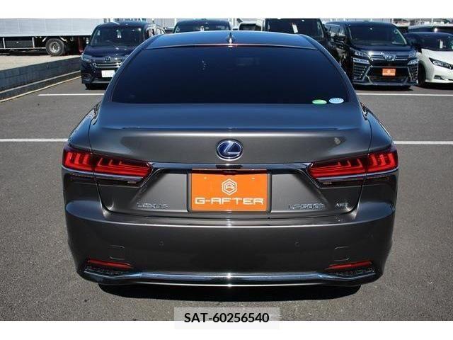 Lexus LS 2019-05 213675-9