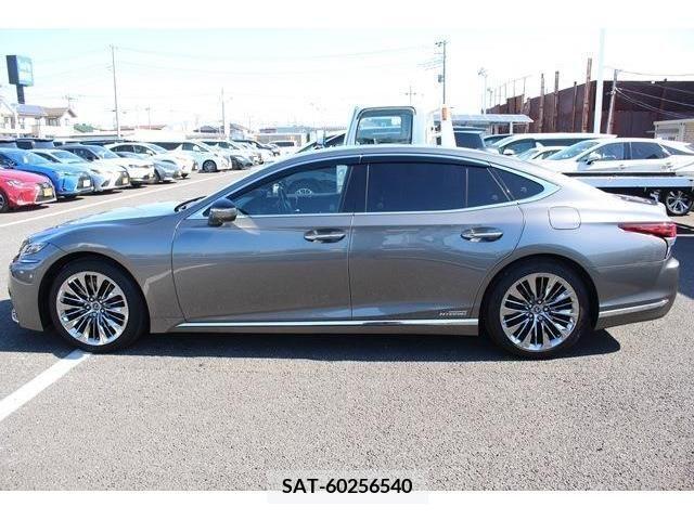 Lexus LS 2019-05 213675-8