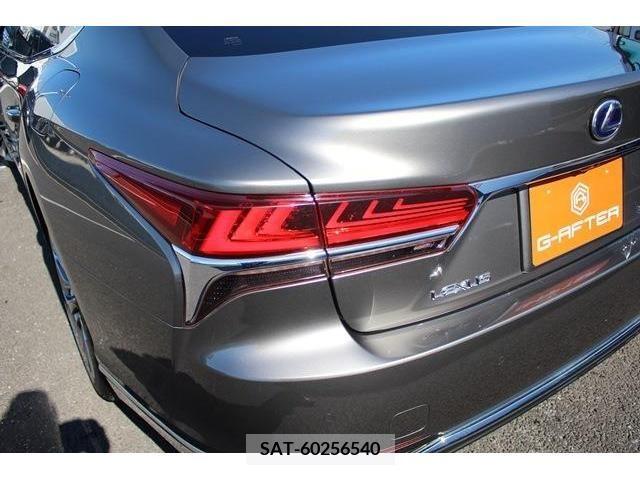 Lexus LS 2019-05 213675-6