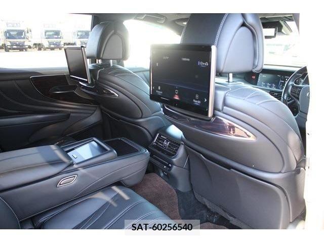 Lexus LS 2019-05 213675-4