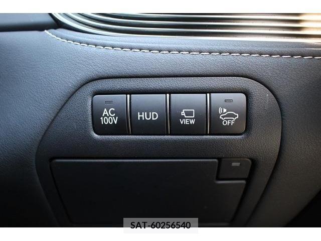 Lexus LS 2019-05 213675-3