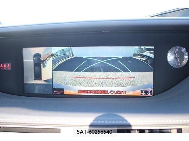 Lexus LS 2019-05 213675-1