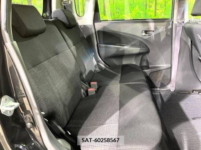 Daihatsu MOVE CUSTOM 2013-01 247463-9