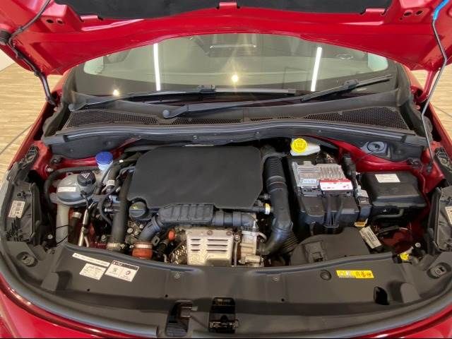 Peugeot 2008 2016-09 9674-11