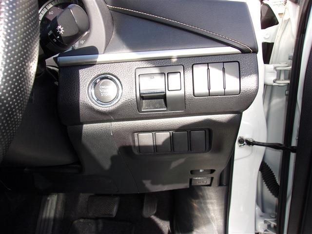 Toyota HARRIER 2019-10 191218-25
