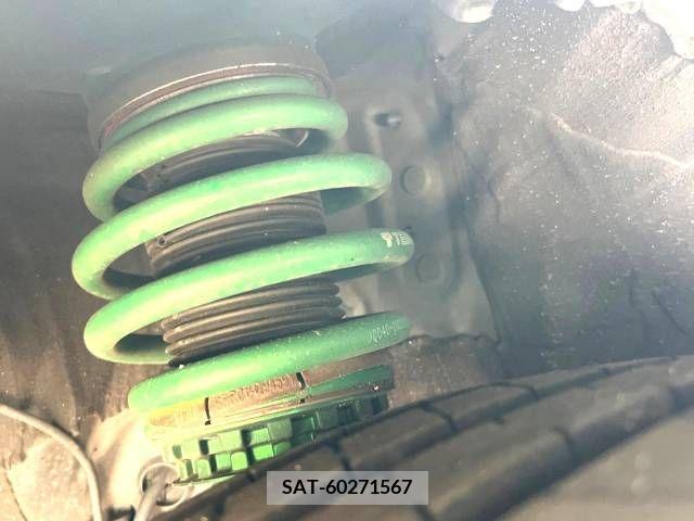 Toyota PRIUS 2019-11 366631-3