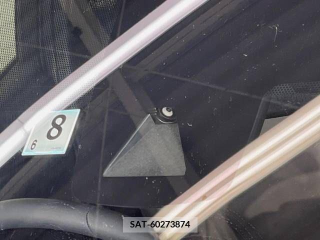 Toyota PRIUS 2019-08 282085-3