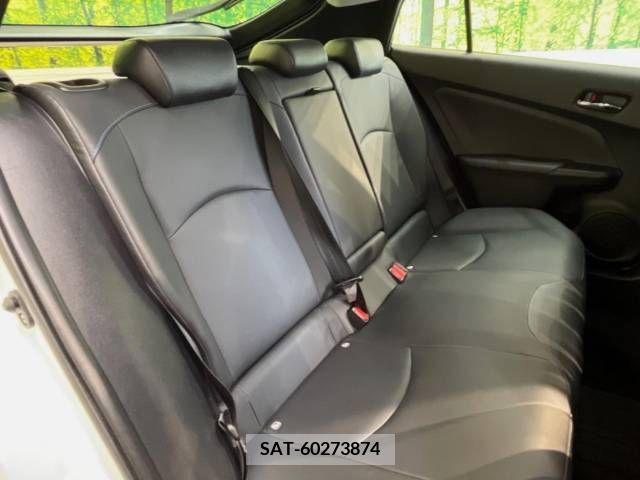 Toyota PRIUS 2019-08 282085-9