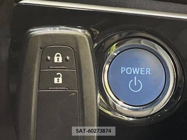 Toyota PRIUS 2019-08 282085-7