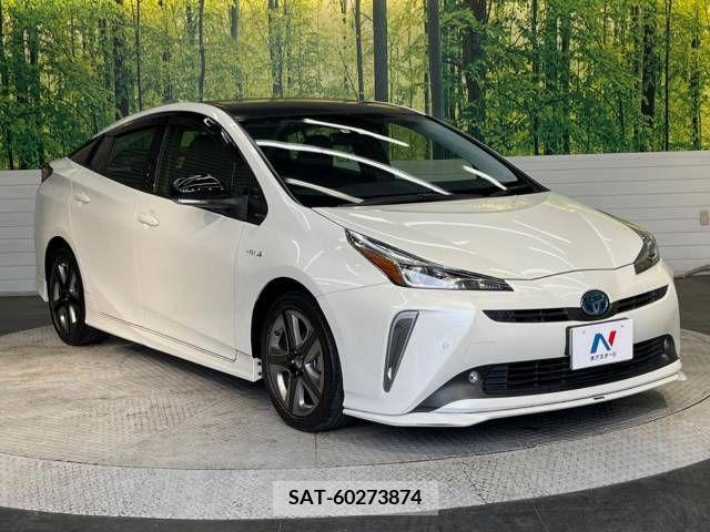 Toyota PRIUS 2019-08 282085-15