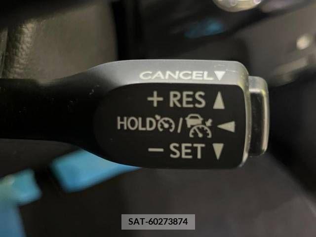 Toyota PRIUS 2019-08 282085-5