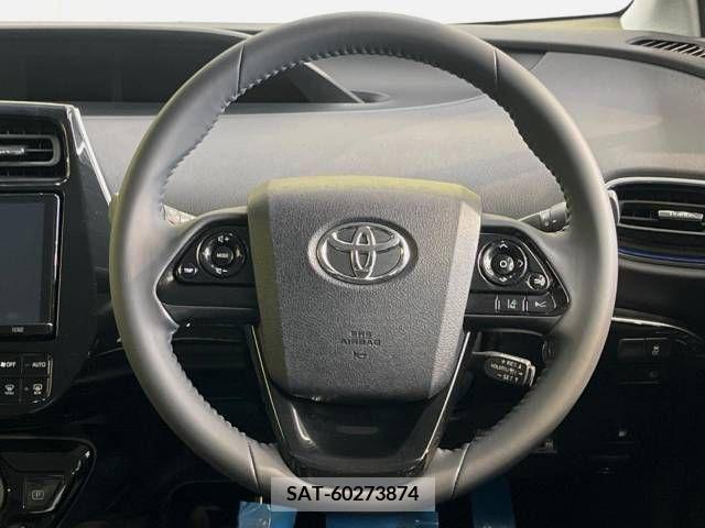 Toyota PRIUS 2019-08 282085-11