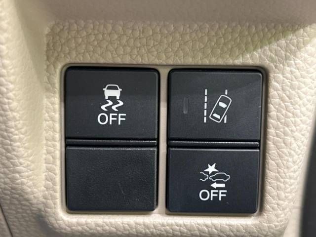 Honda N BOX 2017-08 9975-4
