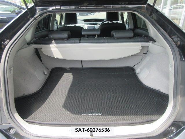 Toyota PRIUS PHV 2012-02 322149-9