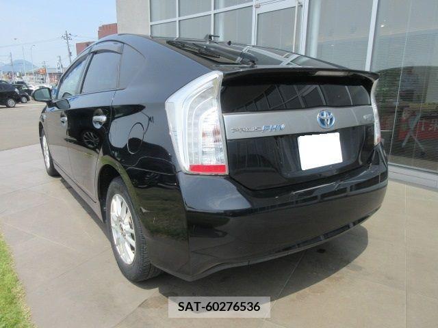 Toyota PRIUS PHV 2012-02 322149-3
