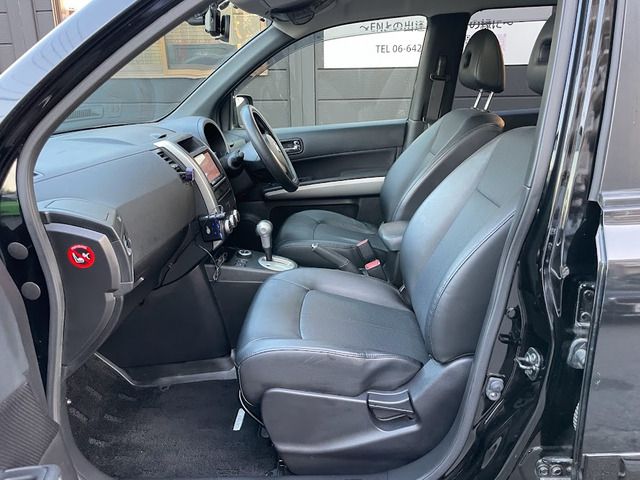 Nissan X-TRAIL 2013-02 187036-6
