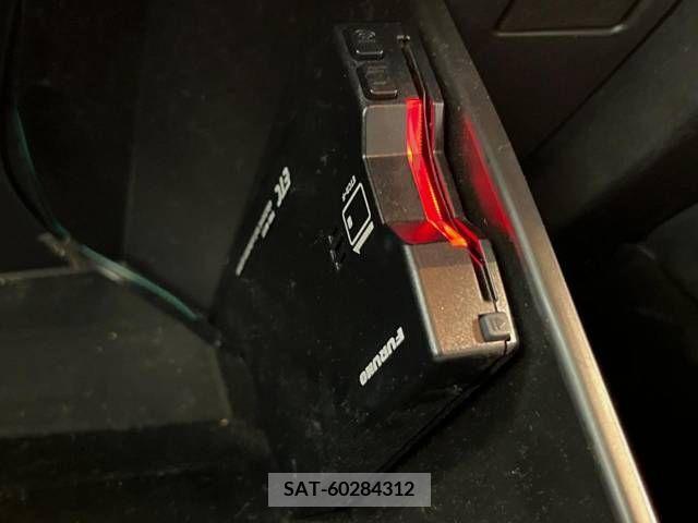 Mazda DEMIO 2018-02 396386-6