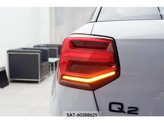 Audi Q2 2023-10 356558-26