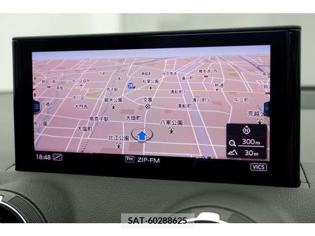 Audi Q2 2023-10 356558-12