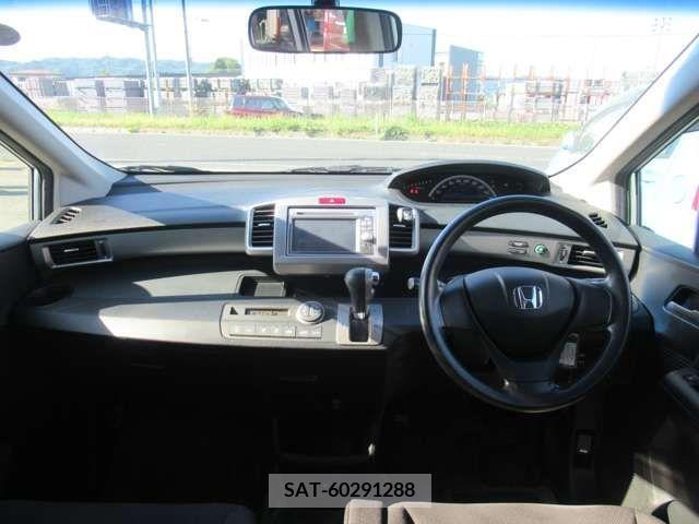 Honda FREED 2013-06 270395-5