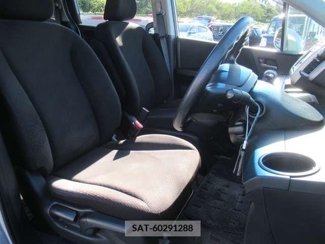 Honda FREED 2013-06 270395-19