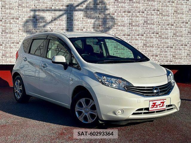 Nissan NOTE 2013-04 302305-6