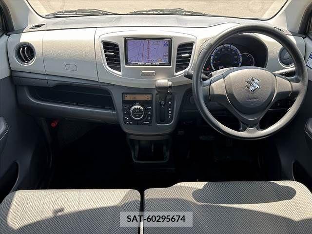 Suzuki WAGON R 2015-01 245802-15