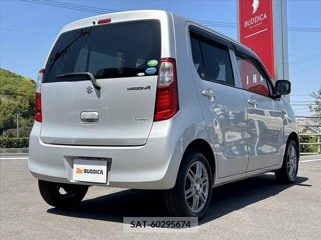 Suzuki WAGON R 2015-01 245802-14