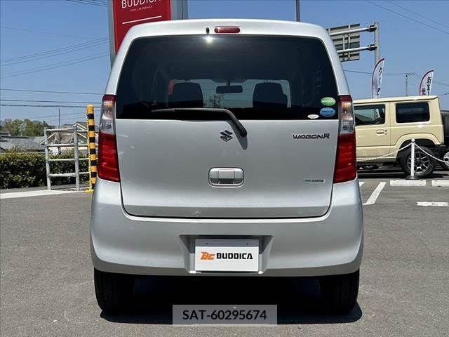 Suzuki WAGON R 2015-01 245802-13