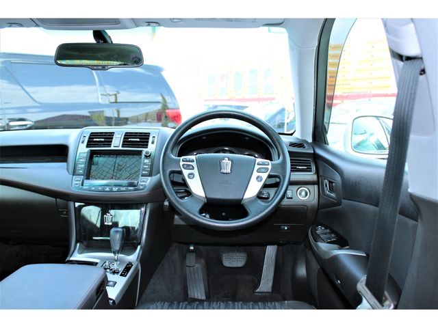 Toyota CROWN SEDAN 2010-06 2988-1