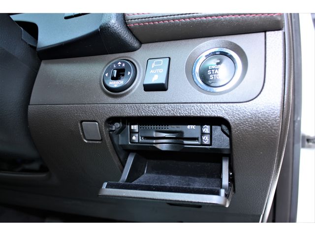 Toyota CROWN SEDAN 2010-06 2988-18