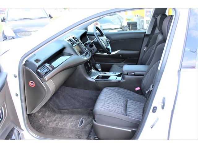 Toyota CROWN SEDAN 2010-06 2988-11