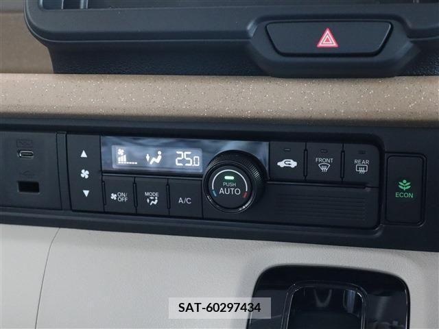 Honda N BOX 2024-01 278558-7