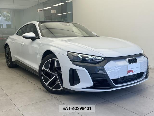 Audi E-TRON 2022-03 356620-4