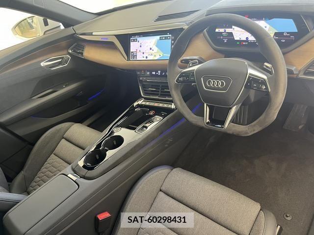 Audi E-TRON 2022-03 356620-7