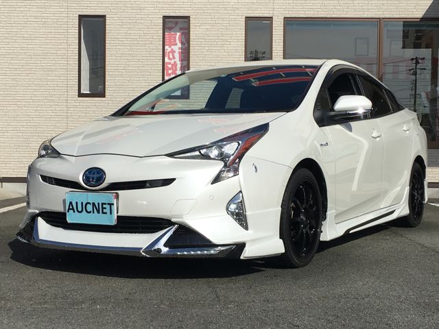 Toyota PRIUS 2017-03 27896-0