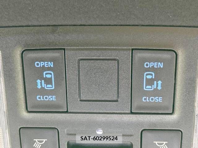 Toyota VOXY 2023-10 289237-5