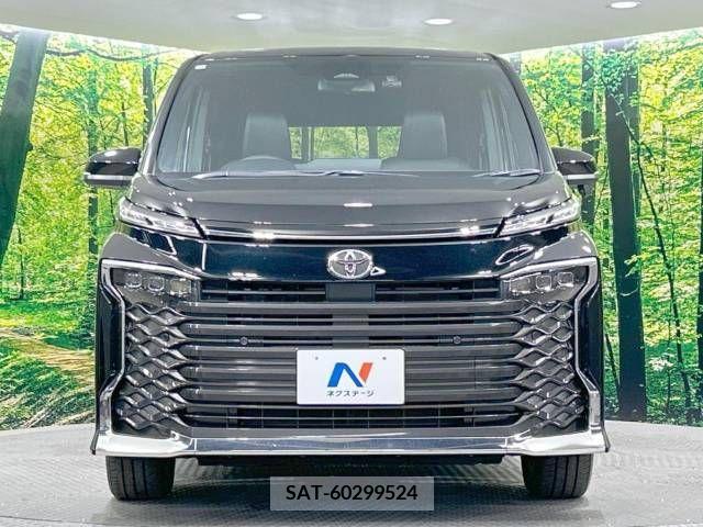 Toyota VOXY 2023-10 289237-14
