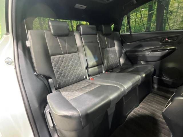 Toyota HARRIER 2017-11 196456-9