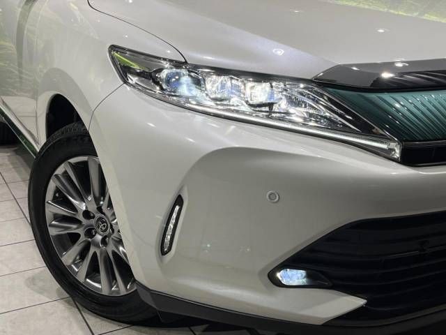 Toyota HARRIER 2017-11 196456-12