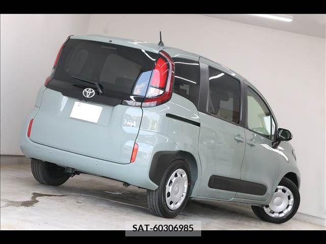 Toyota SIENTA 2024-05 313414-11