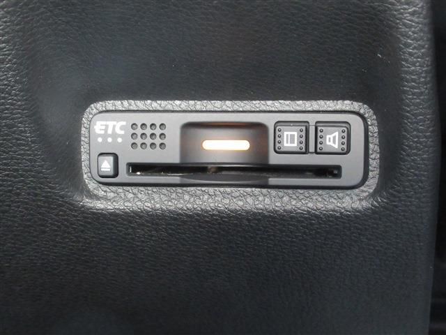 Honda CIVIC 2018-05 196118-3