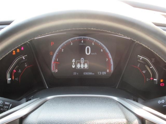 Honda CIVIC 2018-05 196118-6