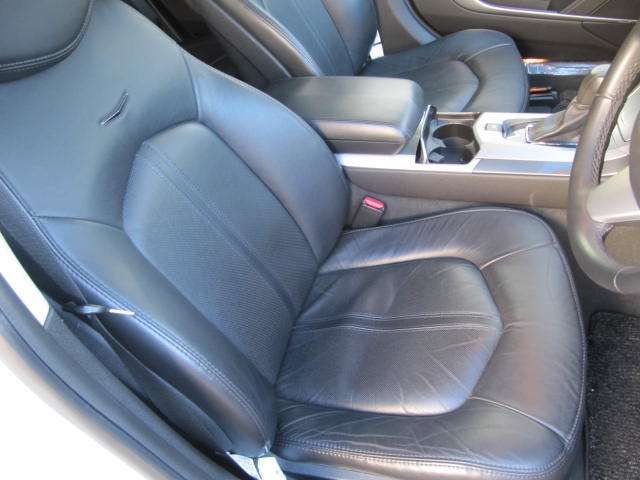 Cadillac CTS 2010-11 190361-15