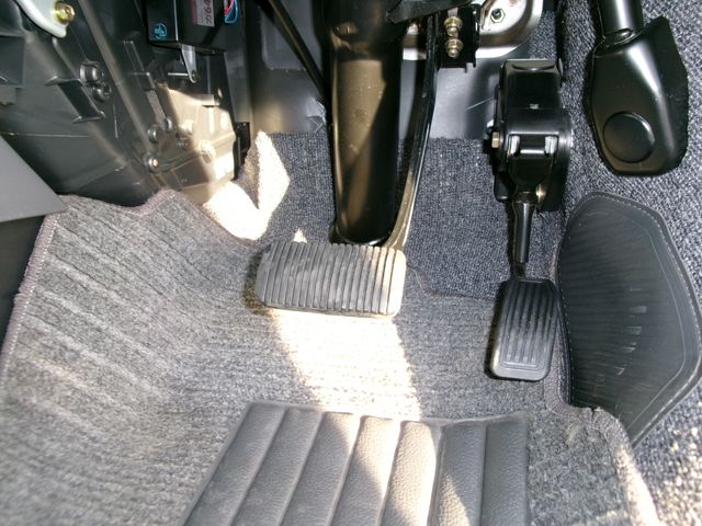 Toyota ESTIMA LUCIDA 1998-09 7018-9